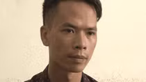 Ép người yêu cũ đưa tiền để chuộc ảnh "nóng"