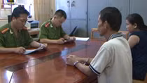 Làm giả sổ đỏ, sa lưới sau 12 năm lẩn trốn