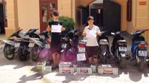 Bắt hai kẻ 'ăn đêm' trên đường Hồ Chí Minh