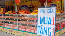 Thị trường bánh trung thu tại TP Hồ Chí Minh: Người bán đông hơn khách mua