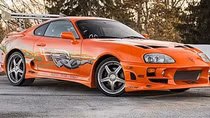 Đấu giá chiếc Toyota Supra do nam diễn viên Paul Walker lái 