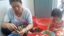 Tình người như cổ tích