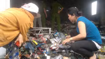 Hỏa hoạn thiêu rụi kho hàng tạp hóa trong đêm