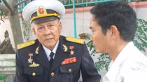 Ba con tàu đi vào lịch sử