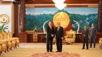 Bộ trưởng Trần Đại Quang chào xã giao đồng chí Tổng Bí thư, Chủ tịch nước, đồng chí Thủ tướng Chính phủ và Hội đàm với Bộ An ninh nước CHDCND Lào 