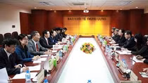 Ban Kinh tế Trung ương làm việc với Đoàn Nghiên cứu Phát triển Quốc Vụ viện Trung Quốc