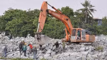 Kiến nghị rút giấy phép sau khi tạm dừng việc san lấp, thu hẹp lòng sông Đồng Nai