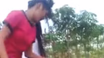  Nhiều phụ huynh hoang mang vì clip nữ sinh trung học cơ sở đánh nhau “hội đồng” 