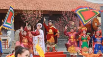 Hàng ngàn người dân háo hức xem cảnh vua Quang Trung đánh giặc ngoại xâm