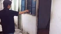 Hàn gắn bằng… dao