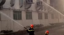 Cháy lớn tại Công ty TNHH Mitac làm 1 công nhân bị thương