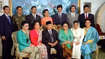 Tái mở hồ sơ tham nhũng của cố Tổng thống Indonesia Mohamed Suharto