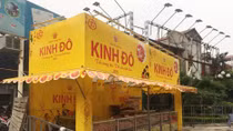 Choáng với hộp bánh Trung Thu có giá hơn chục triệu đồng