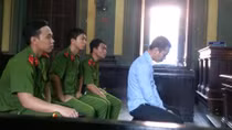 Lòng bao dung của những người mẹ chốn pháp đình