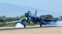 Huy động tàu dò tìm kim loại tìm kiếm máy bay Su-22 rơi ở Phú Quý