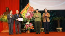 Vang mãi những bản anh hùng ca