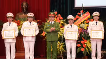 Lực lượng Cảnh sát truy nã tội phạm kỷ niệm 70 năm Ngày truyền thống 