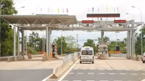 Nhà xe... kêu trời