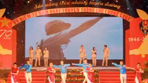 Tôn vinh “sắc nắng” trên những tuyến đường