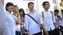 Điểm sàn thấp, ‘đẩy khó’ về phía thí sinh?