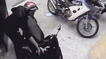 Bắt kẻ chuyên bẻ khóa trộm xe máy