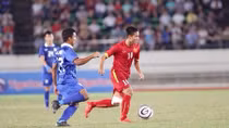 Tan nát trước người Thái