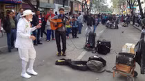 Thủ đô Bogotá và những thử nghiệm thú vị ban đầu