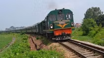Triển khai nghiên cứu khả thi đường sắt nối từ Vientiane-Vũng Áng