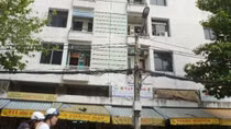 Hàng chục Cảnh sát vây bắt nghi can sát hại em dâu