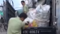 Tân dược giấu trong xe chở phế liệu