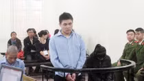 Án tử hình cho kẻ "bỏ quên" chiếc túi xách chứa 5 bánh heroin ở quán nước