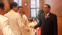 Ban chấp hành Trung ương khóa XII phải gắn bó mật thiết với nhân dân