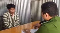 Vờ hỏi thăm đường để cướp giật