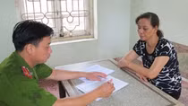 Khi bà nội ghen