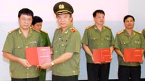 Bế giảng lớp bồi dưỡng cán bộ quy hoạch lãnh đạo cấp Cục trưởng, Giám đốc trong CAND