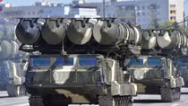Sau S-300, Iran mua nhiều xe tăng chiến đấu T-90 của Nga