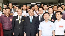 Không “sớm nắng chiều mưa” về chính sách