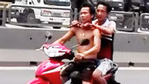 Tạm giữ đối tượng dùng dao khống chế con tin hơn 4h 