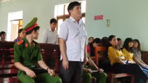 Lại hoãn xử vụ Viện trưởng kiểm sát huyện gây tai nạn liên hoàn