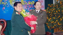 Thượng tướng Ngô Xuân Lịch thăm, chúc Tết Công an tỉnh Hà Nam