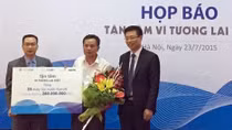 Tặng 75 triệu lít nước tinh khiết cho dân khu vực ô nhiễm