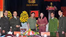 Thứ trưởng Bùi Văn Nam chỉ đạo công tác tại Công an tỉnh Tiền Giang
