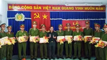 Khen thưởng 9 tập thể, 66 cá nhân cứu cháu bé 7 tuổi