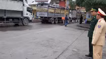 Phân luồng xe chở nông sản lên cửa khẩu Tân Thanh