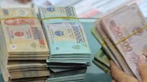 Trả lương chậm quá 15 ngày phải trả thêm tiền
