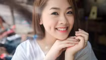 Khánh Tiên ngày càng gợi cảm sau Vietnam Idol