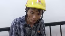 Đi ăn trộm bị phát hiện, mang dao ra chém Công an