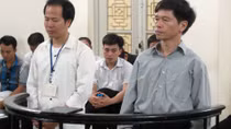 Xử nguyên Trưởng phòng Tư pháp huyện tự ý ‘sao y bản chính’