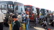 Đối tượng truy nã trốn trên xe khách