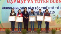 Tuyên dương sinh viên dân tộc thiểu số học giỏi